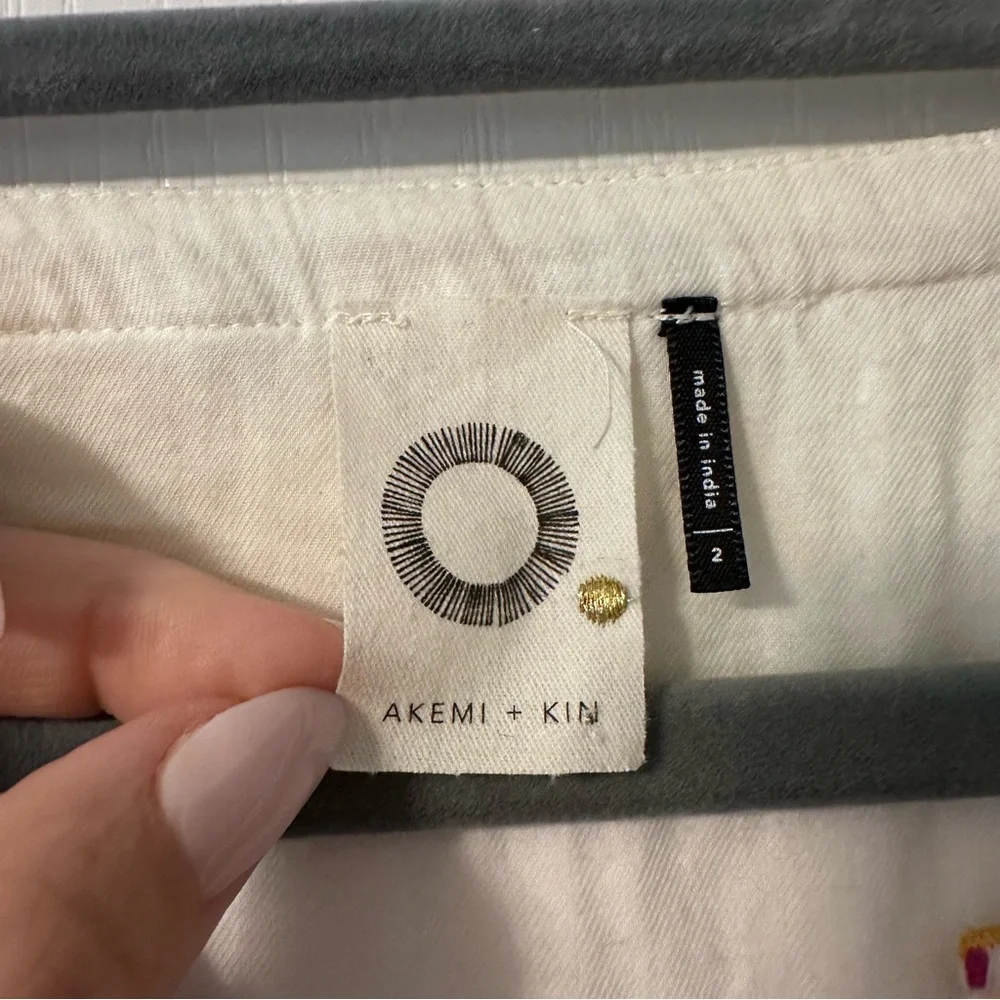 Akemi + Kin Size 2 women’s top from Anthropologie - Picture 3 of 4